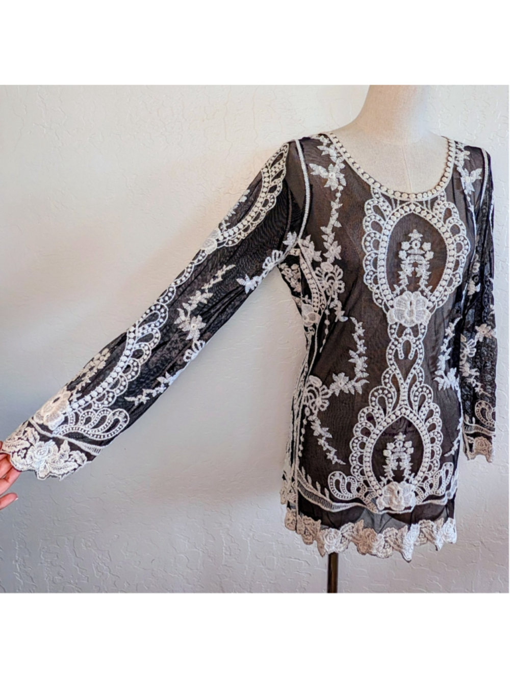 YouareNotAlone Black Mesh Embroidered Lace Boho Tunic Top Small Festival Romance - Picture 2 of 11